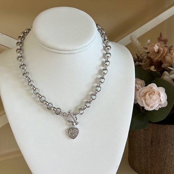 Beautiful Sterling Silver Necklace 🌸 18.5” - Picture 5 of 7